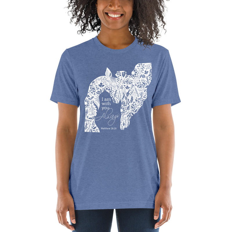 Mathew 28:20  I Am With You Always portrayed with a Mommy and baby Giraffe Short sleeve t-shirt